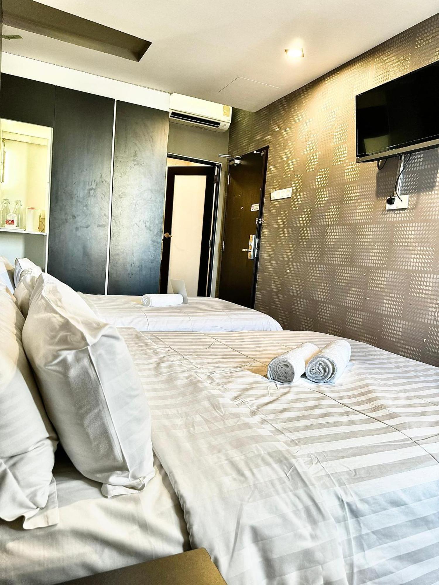 Chariton Hotel Nusa Bestari 조호르 바루 외부 사진
