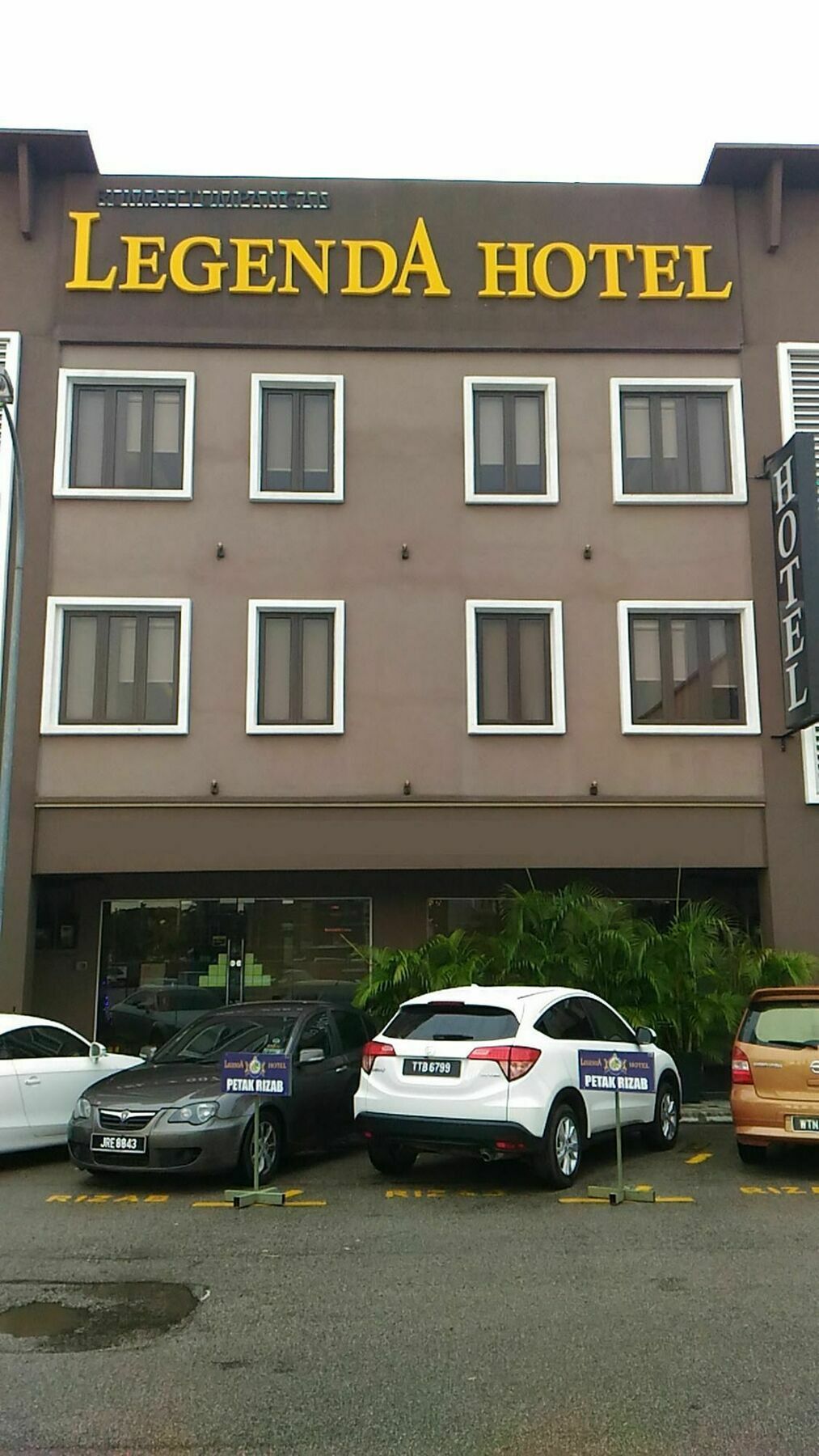 Chariton Hotel Nusa Bestari 조호르 바루 외부 사진